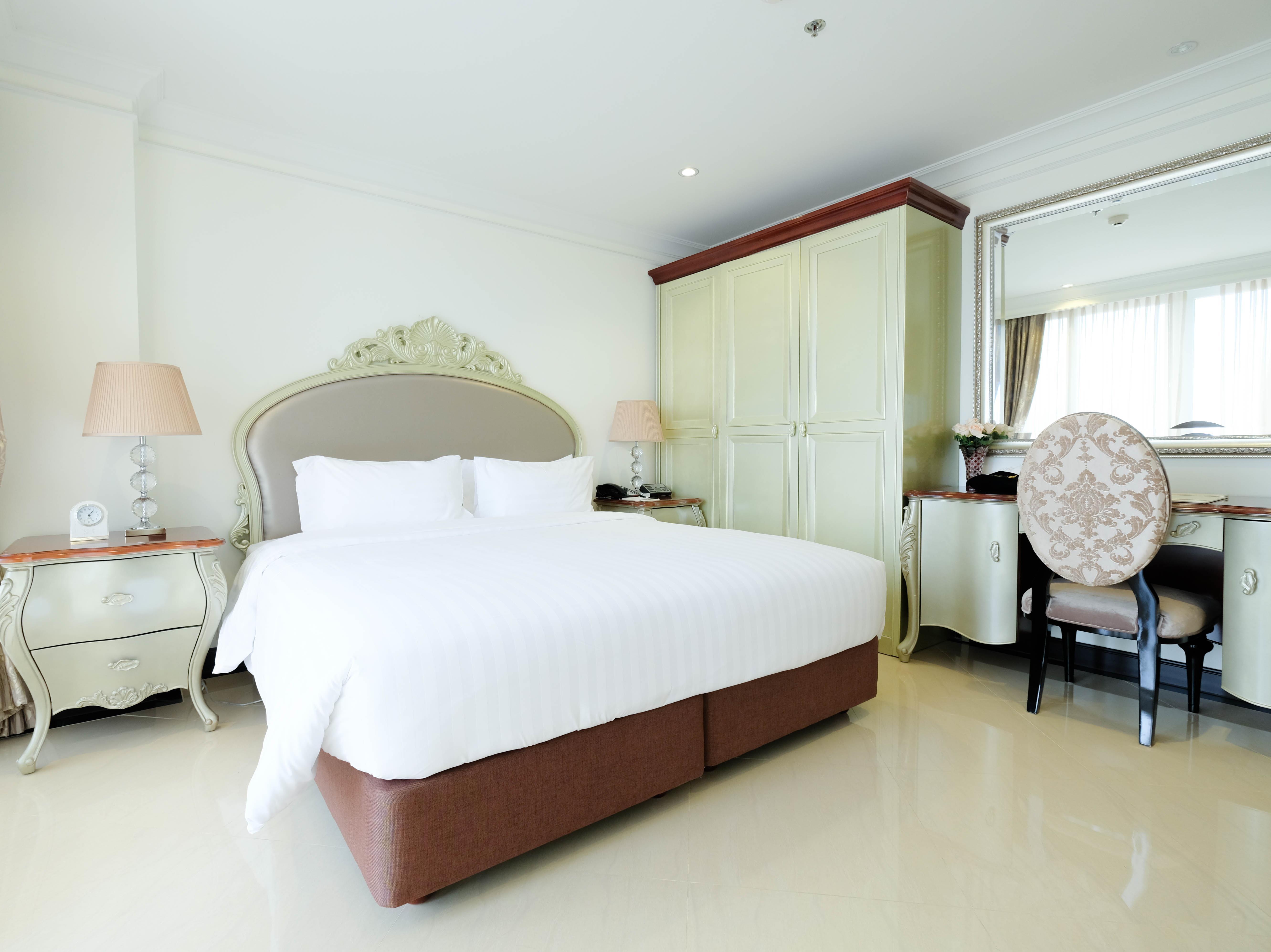Lk President Hotel Pattaya Exterior photo