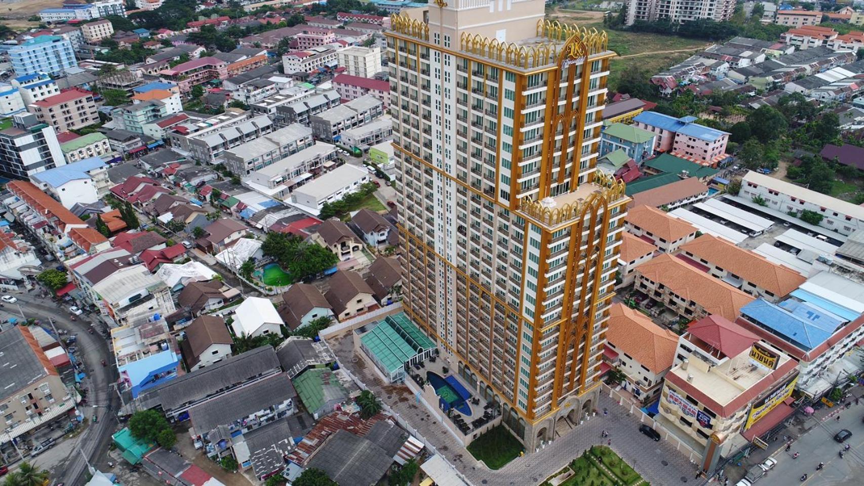 Lk President Hotel Pattaya Exterior photo