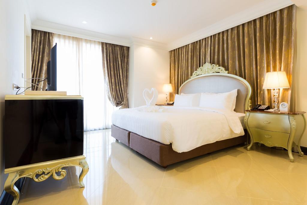 Lk President Hotel Pattaya Exterior photo