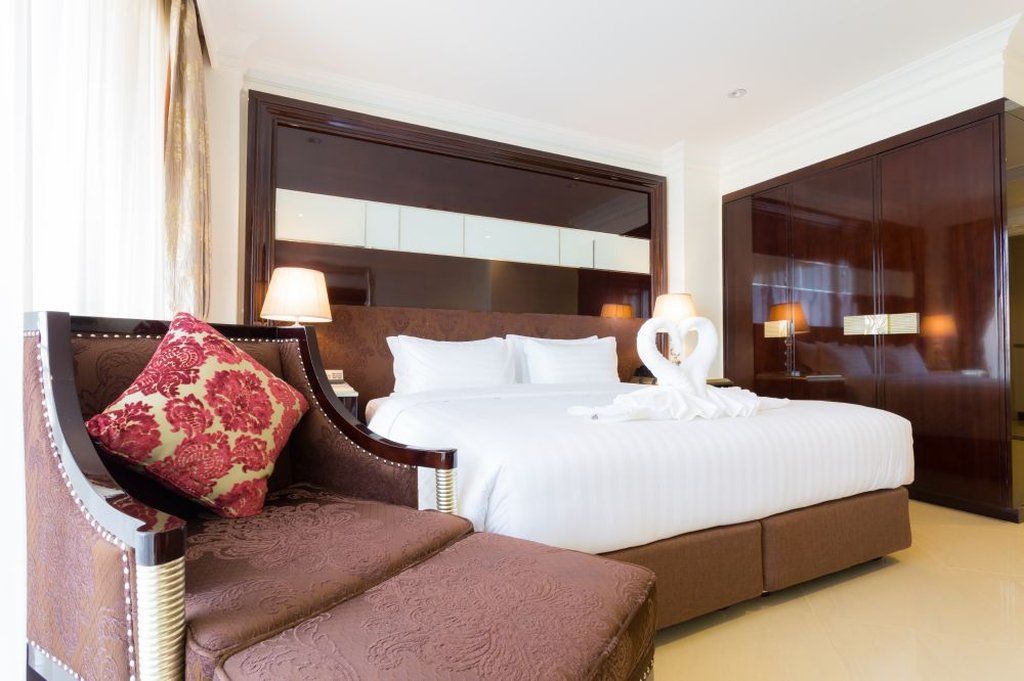 Lk President Hotel Pattaya Exterior photo